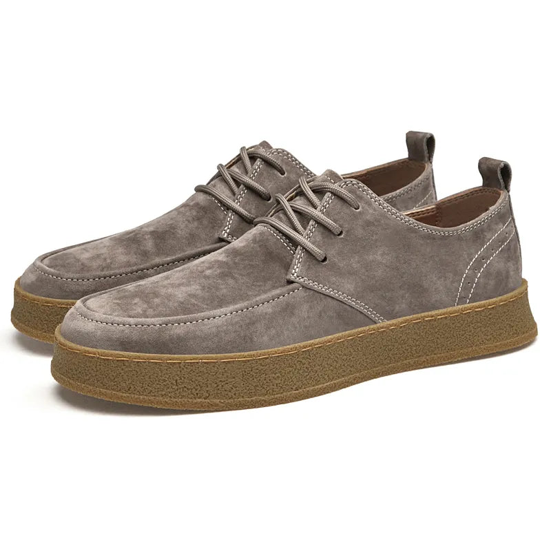 Heren suède sneakers in de kleur grijs voor mannen, elegant en comfortabel schoeisel