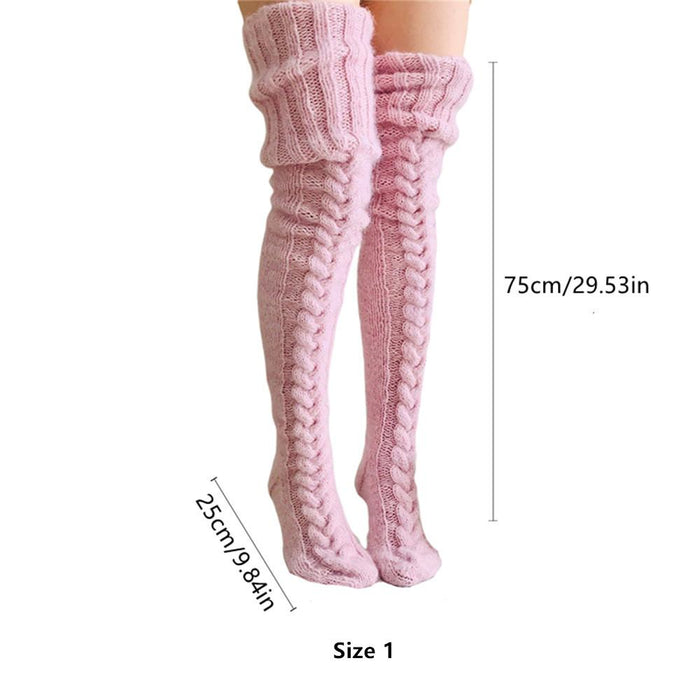 Kwaliteitsvolle gebreide wollen dames sokken, hoog model, een stijlvolle en warme toevoeging aan je winteroutfit.
