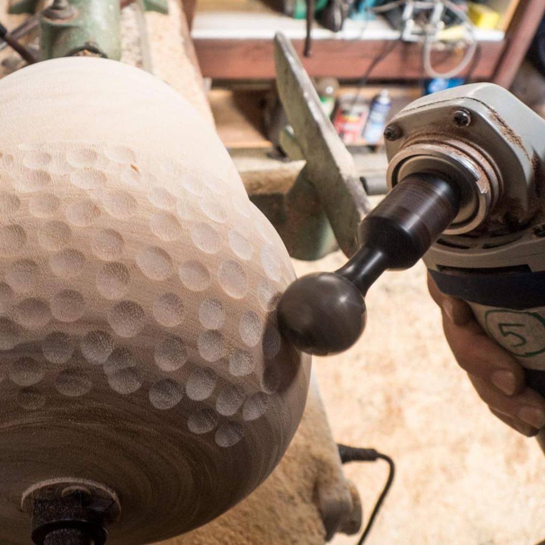 Duurzame bolguts, essentieel houtsnijgereedschap voor hobbyist en professional; ideaal voor hout gutsen.