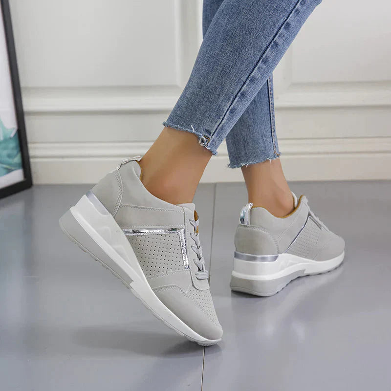 Frisse roze Hoymans dames Air sneakers, dempend en lichtgewicht, ideaal voor een comfortabele dag.
