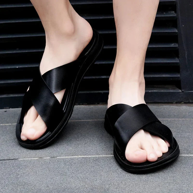 Bruine Italiaanse herensandalen, premium leer, slip-on, ideaal voor zomerse dagen