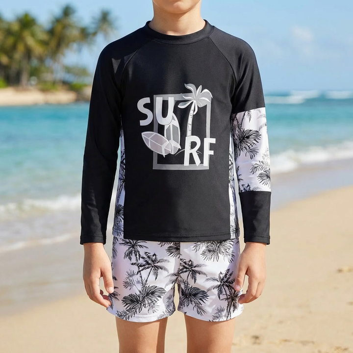 Jongens zwemset: 2-delige zwemkleding met UV-bescherming, ideaal voor waterpret en strand.