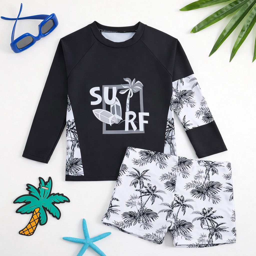 Beschermende jongens zwemkleding: rash guard en zwemshorts, essentieel voor een veilige zomer.