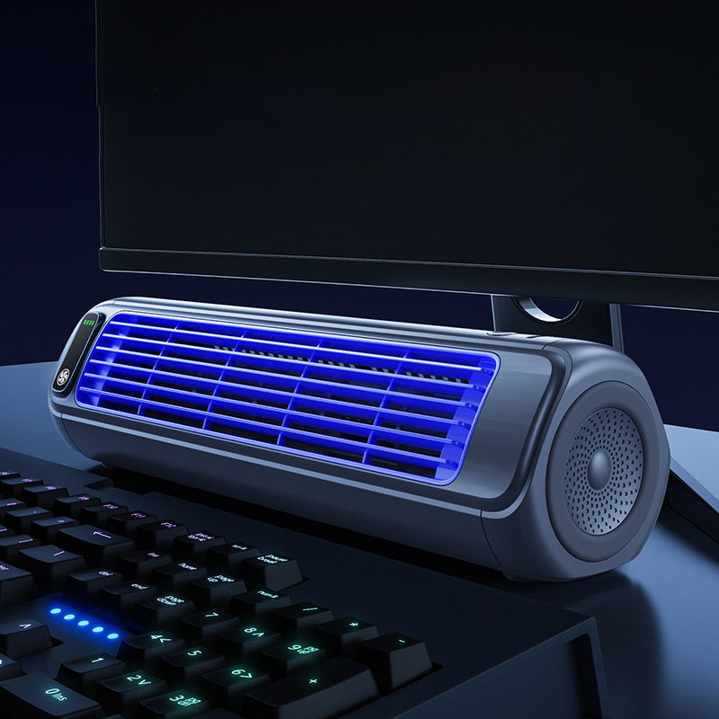 Draadloze compacte mobiele airconditioner, draagbaar, wit, ideaal voor verkoeling onderweg, efficiënt voor kleine ruimtes, lange batterijduur.
