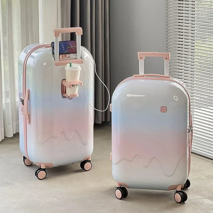 Compacte kinderkoffer 'Sevilla' met veiligheidsslot en stille wielen. Perfecte kinderbagage voor jongens en meisjes.