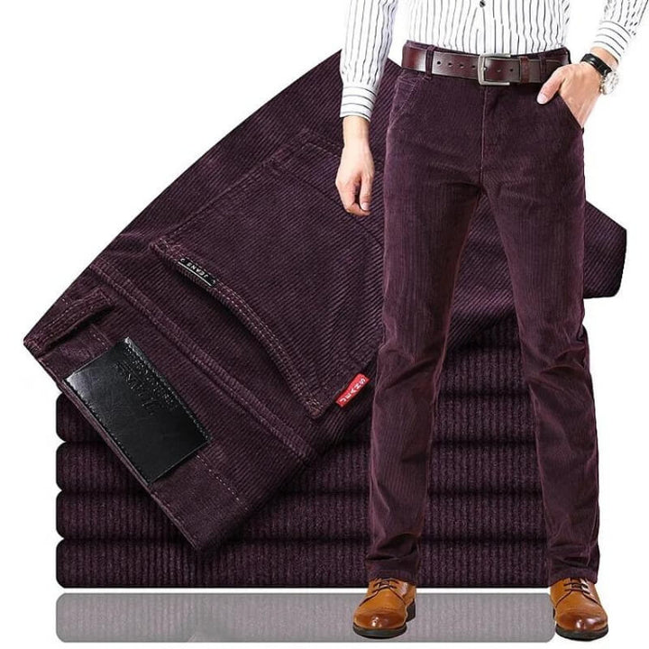 Heren ribbroek 'Mave' in rechte pasvorm, de perfecte mix van comfort en zakelijke elegantie voor herfst/winter.