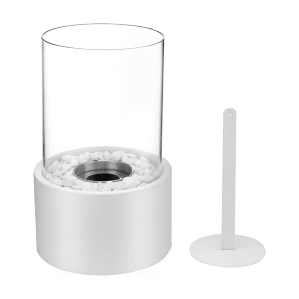 Klassieke Sandsberg olielamp van metaal en glas, met elegante decoratieve stenen voor stijlvolle verlichting in woonkamers.