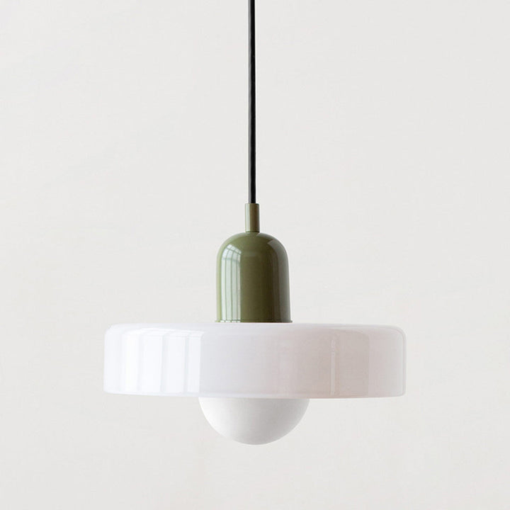 Design glazen hanglamp, kleurrijk, Bauhaus, sfeervol lichtpunt.