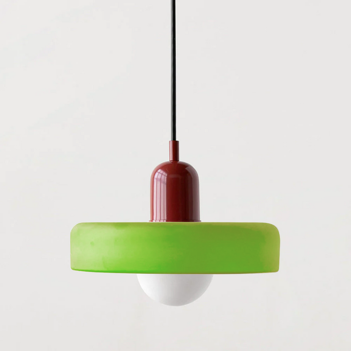 Glazen hanglamp, kleurrijk, Bauhaus stijl, modern.