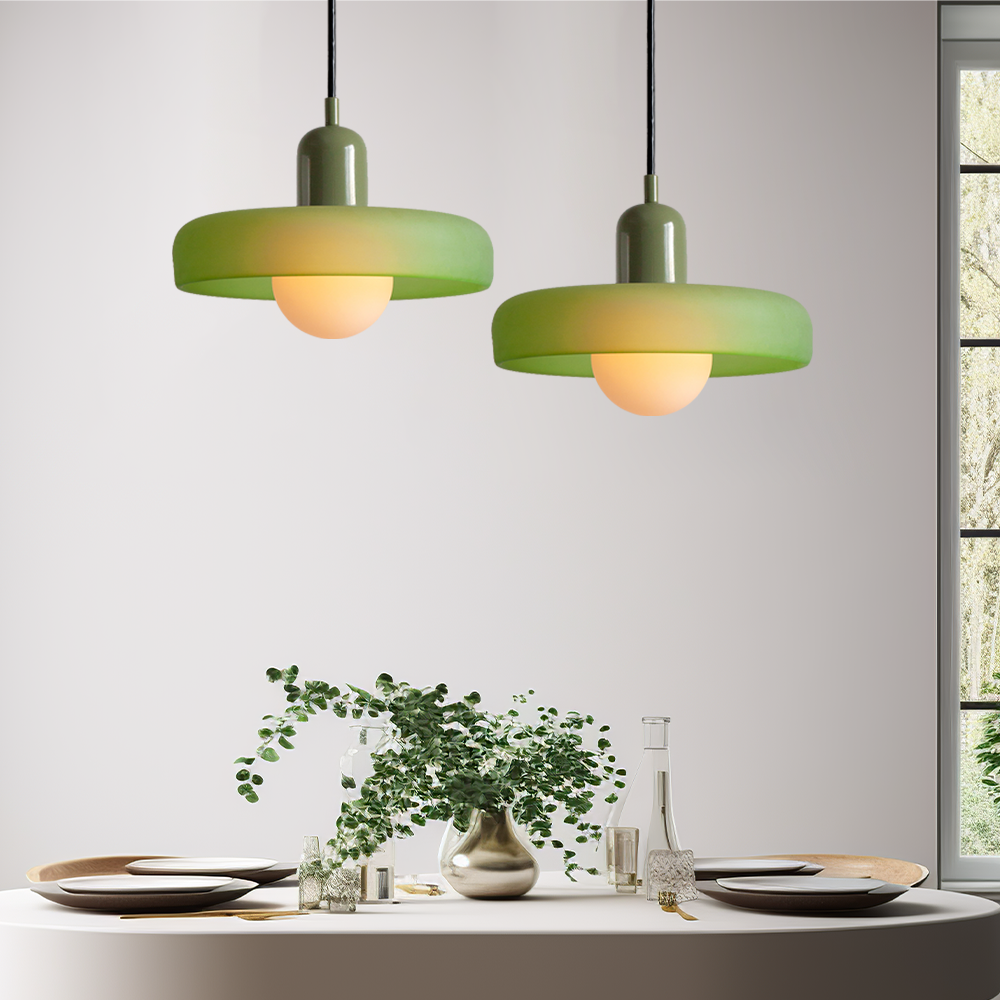 Moderne glazen hanglamp, Bauhaus stijl.