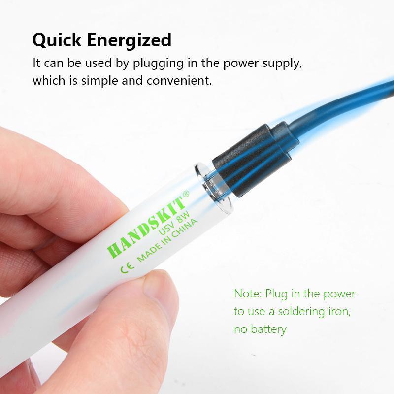 Compacte draagbare soldeerbout met USB-oplaadfunctie, lichte grip en variabele temperatuurinstellingen voor nauwkeurig solderen.