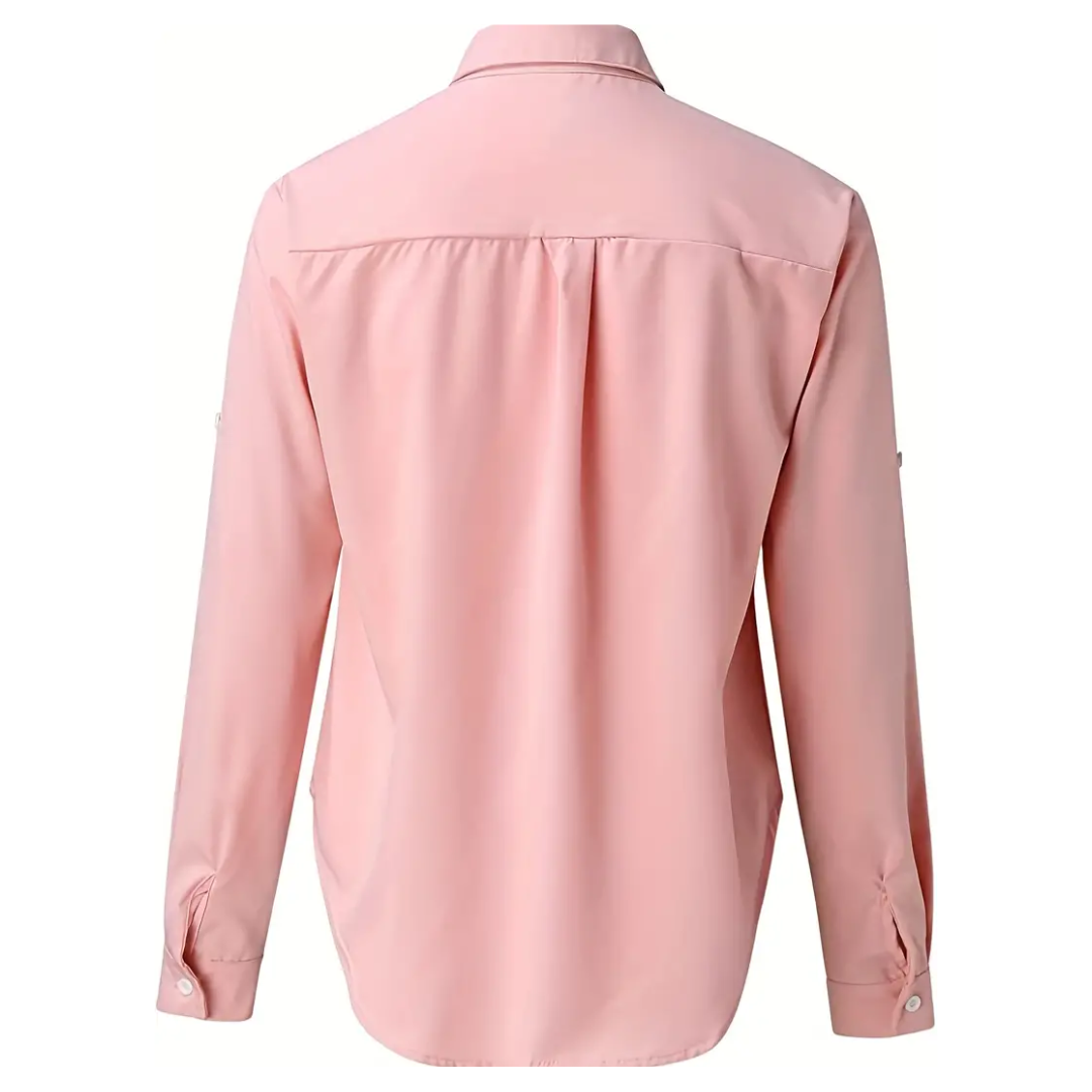 Langemouw damesblouse in beige, klassiek design met zachte stof, ideaal voor kantoor en speciale gelegenheden.