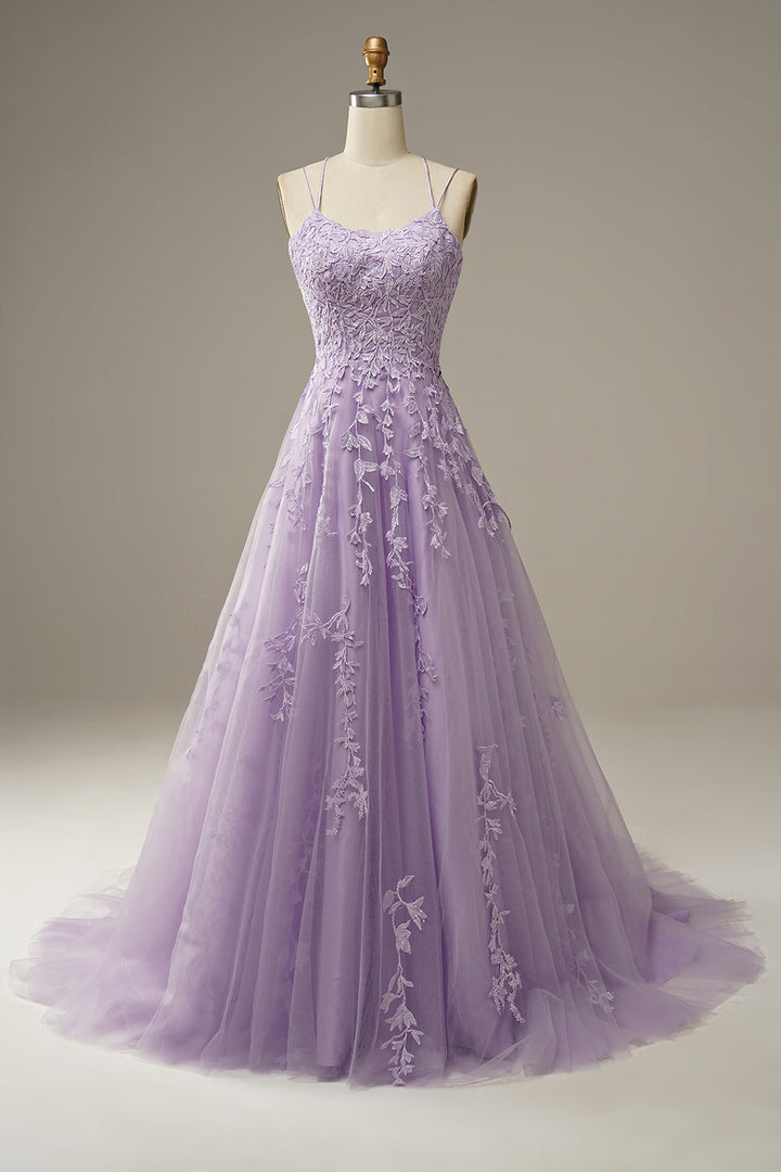 Lange tule galajurk Victoria met elegante applicaties, ideaal voor gala, feest of bruiloftsgast.