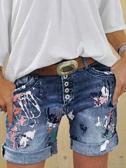 Casual dames denimshorts met uniek multi-knoop patroon, veelzijdig te combineren voor elke gelegenheid.