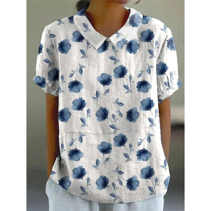 Casual damesblouse met bloemenprint, gemaakt van lichtgewicht katoen, ronde hals en korte mouwen voor zomerse dagen.