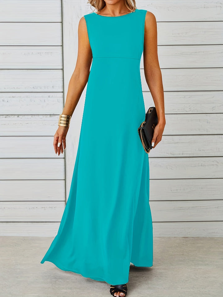 Emelia Maxi-jurk casual beige met elegante pasvorm voor zomer en lente.