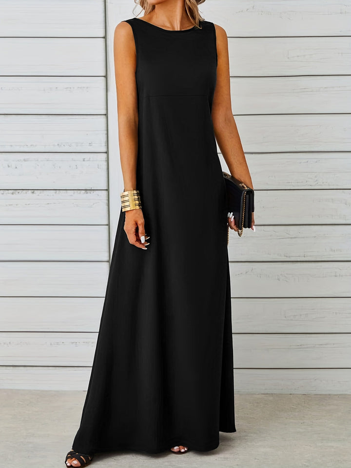 Emelia Maxi-jurk casual beige met elegante pasvorm voor zomer en lente.