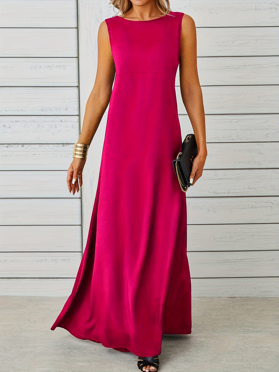 Emelia Maxi-jurk casual beige met elegante pasvorm voor zomer en lente.