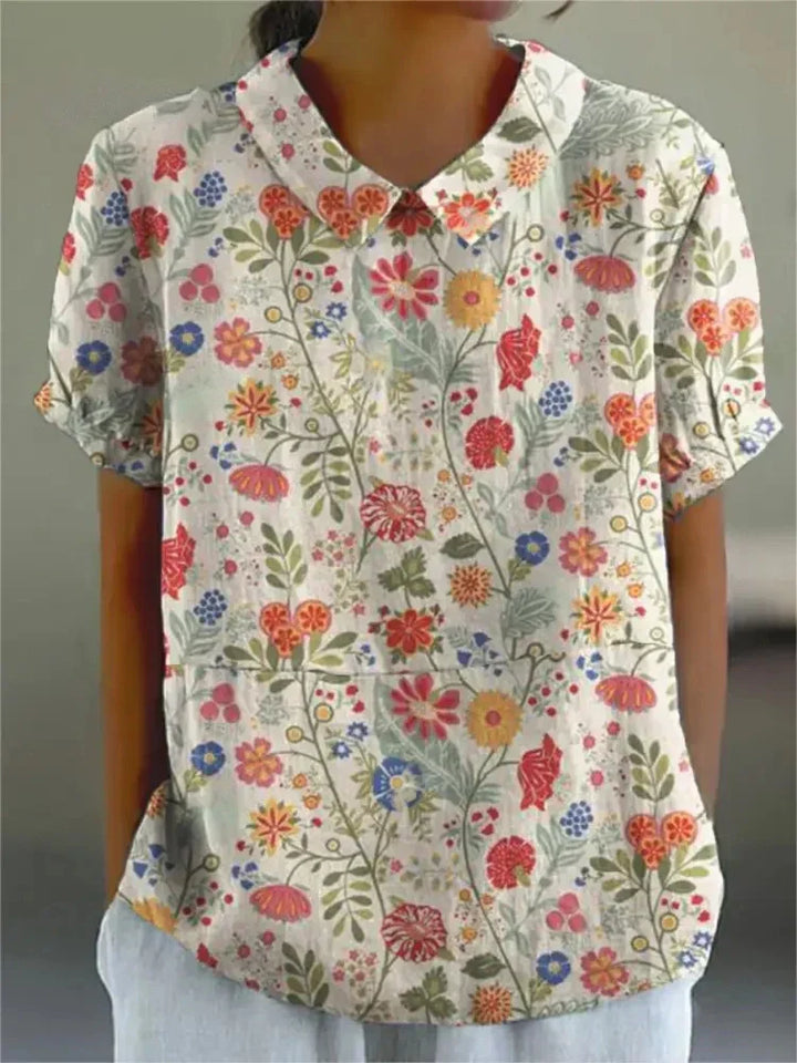 Casual dames croptop in modieuze kleuren, ideaal voor zomerse uitstapjes, met korte mouwen en lichte stof.