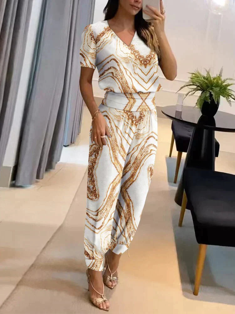 Casual dames set met top en broek in verschillende kleuren, ideaal voor dagelijks gebruik en gelegenheden, eigentijdse elegantie.