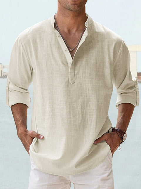 Casual zomerhemd in neutral beige, gemaakt van lichtgewicht ademend katoen, perfect voor hete dagen.