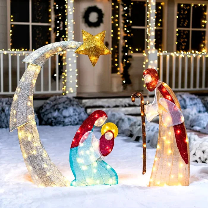 Feestelijk LED Heilige Familie tuinornament, perfecte kerst buitenverlichting.