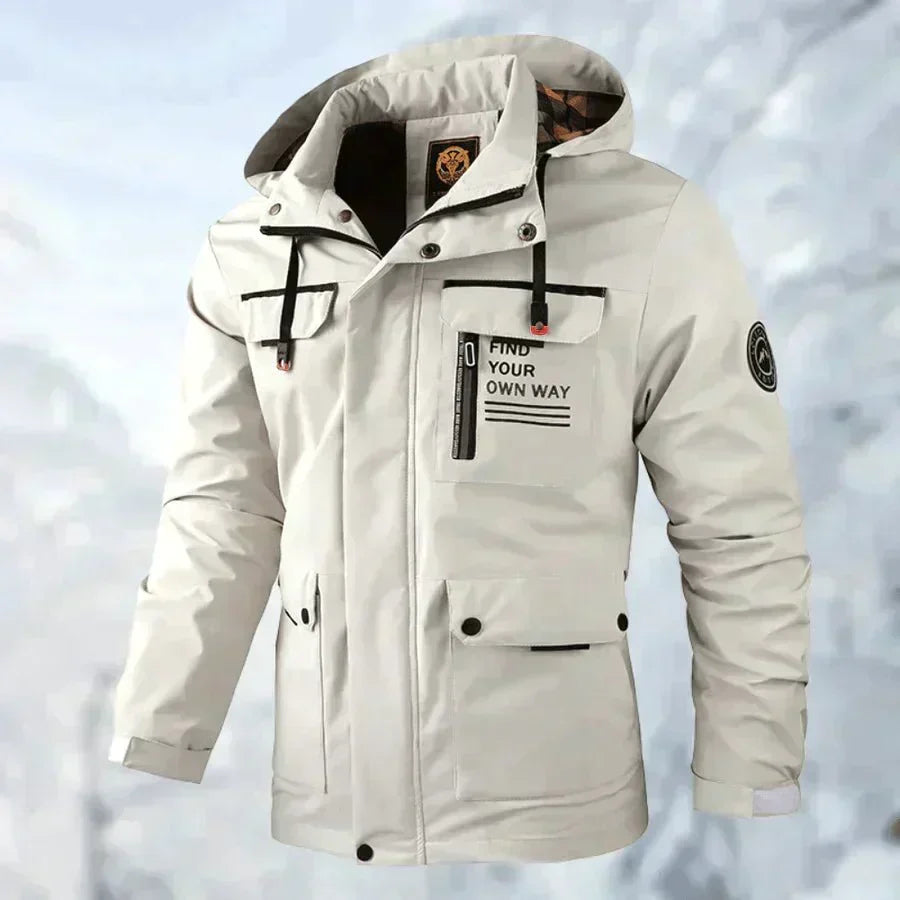 Comfortabele Legend winterjas voor heren, met afneembare capuchon en waterdichte stof.