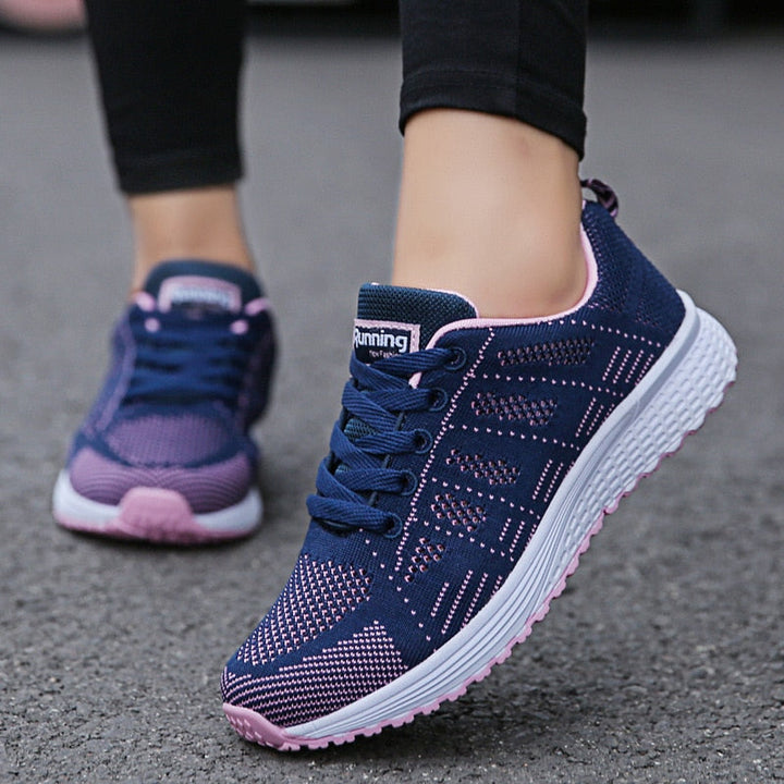 Lichtgewicht, ademende dames sneakers met een modieus design en extra hoge zool, ideaal voor dagelijks gebruik en sport, voor een stijlvolle look.