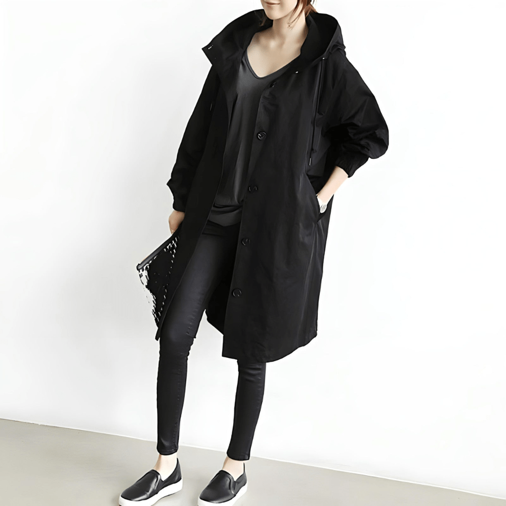Casual damesjas met ritssluiting, capuchon, ideaal voor lenteweer en veelzijdige styling.