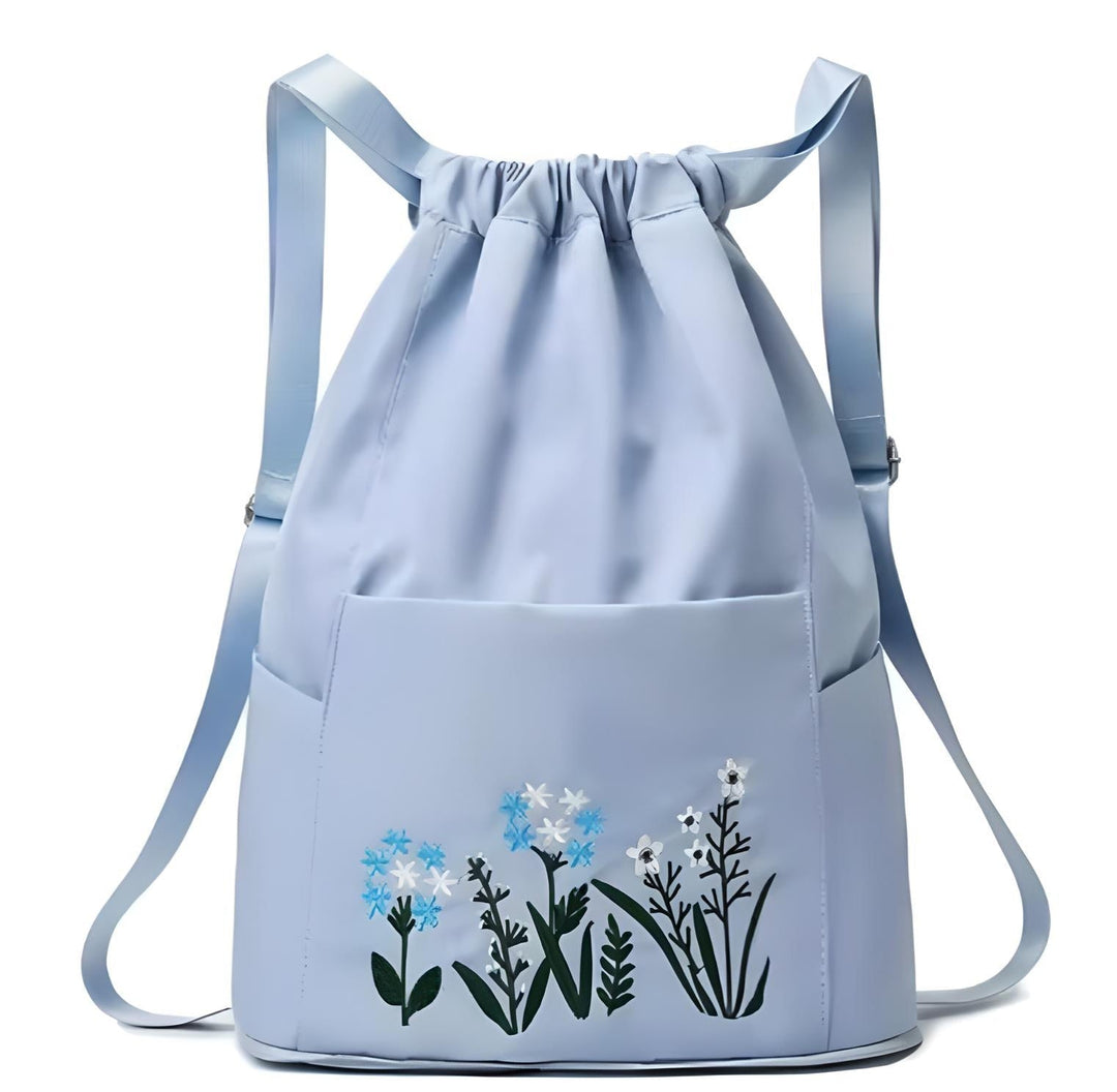 Lichtgewicht, opvouwbare damesrugzak in levendige kleuren, met verstelbare banden en trekkoord voor een elegant design.