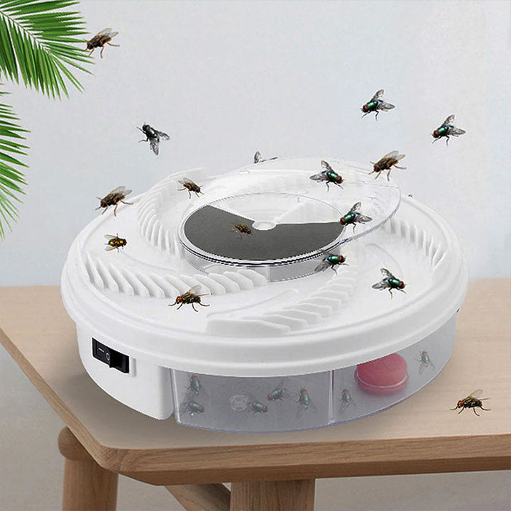 Stille, effectieve vliegenval voor binnen, met lokaasstations, niet-toxisch. Perfect voor insectenvrije zomeravonden.