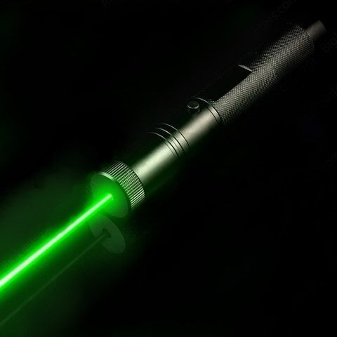 Krachtige, oplaadbare laserpointer voor lange afstanden met aluminium behuizing en variabele kleuren: Groen, Rood, Paars
