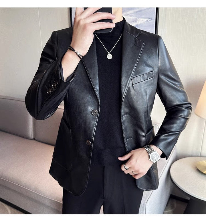Zwarte leren blazer Maverik voor heren, een klassieke en formele keuze voor zakelijke kleding.
