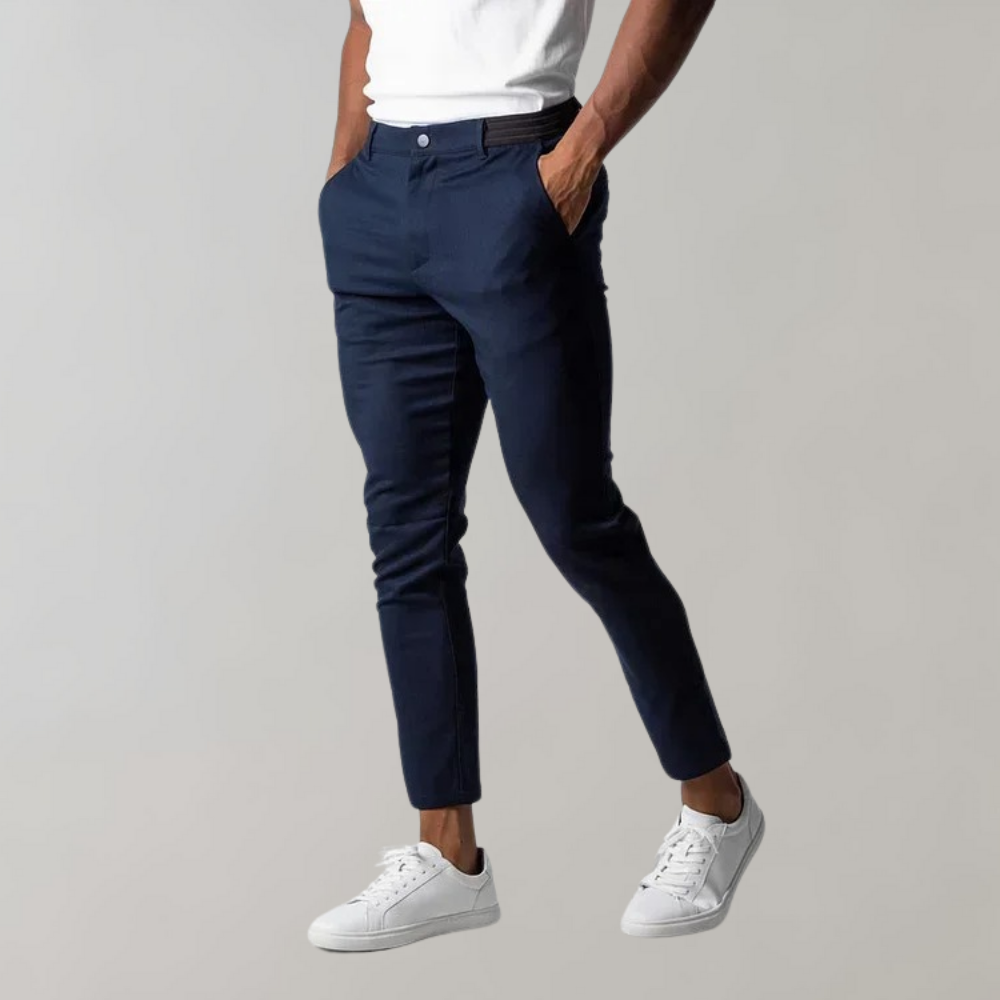 Veelzijdige Levi chinobroek voor heren, perfect voor smart-casual looks.