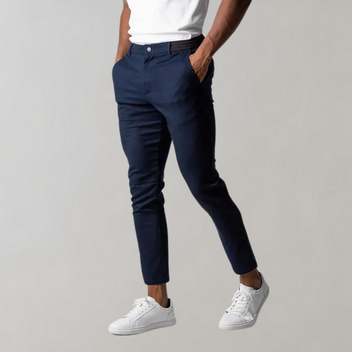 Veelzijdige Levi chinobroek voor heren, perfect voor smart-casual looks.