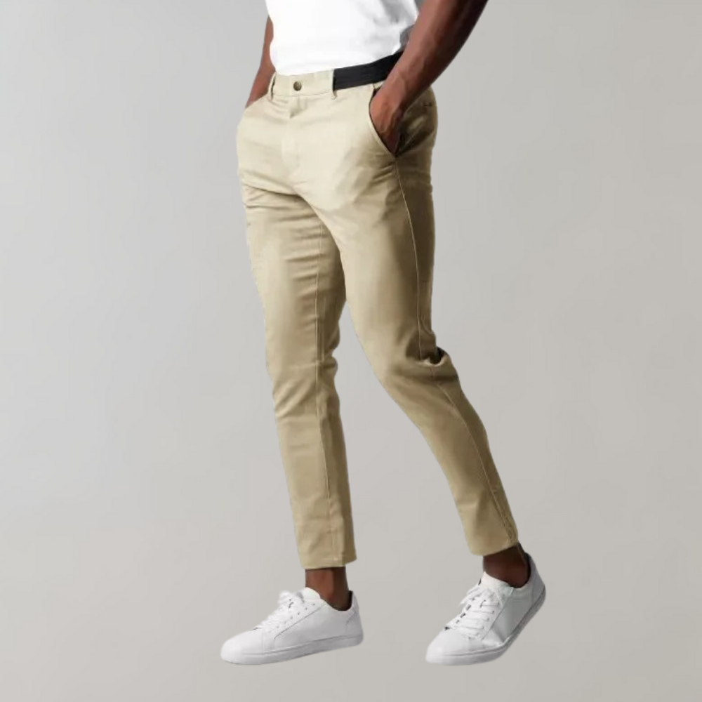 Stijlvolle Levi casual broek voor heren, perfecte aanvulling op elke garderobe.