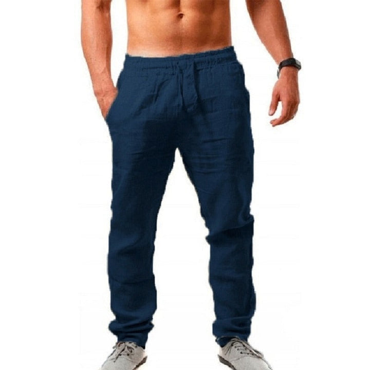 Lichte heren zomer pantalon, comfortabel en stijlvol voor warme dagen. Essentieel voor herenmode.