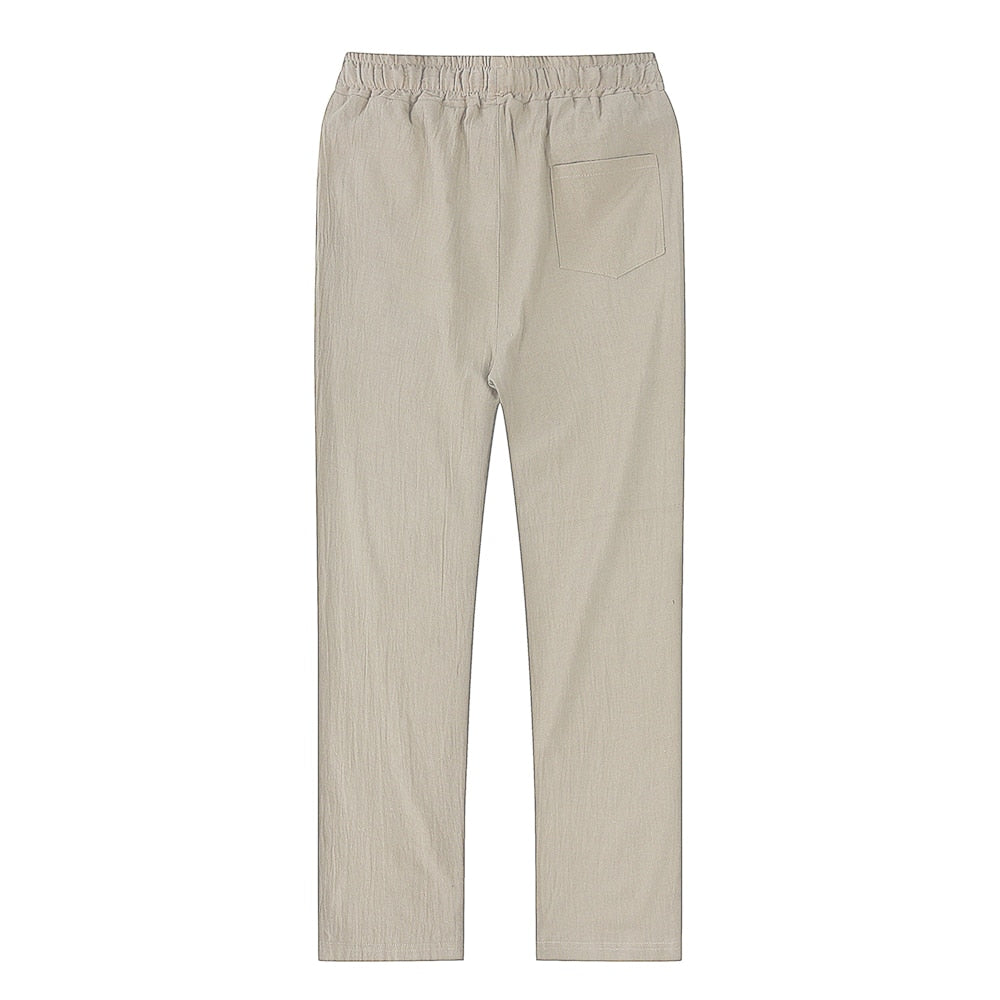 Elegante heren pantalon, ideaal voor zomeravonden. Luchtig materiaal en tijdloze stijl.