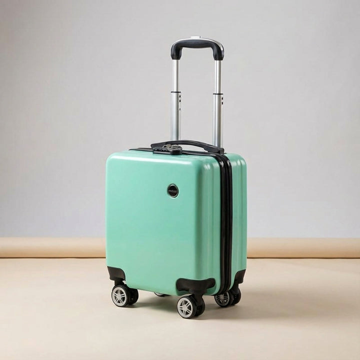 Stijlvolle lichtgewicht cabinekoffer, uw perfecte weekendtas voor korte trips.
