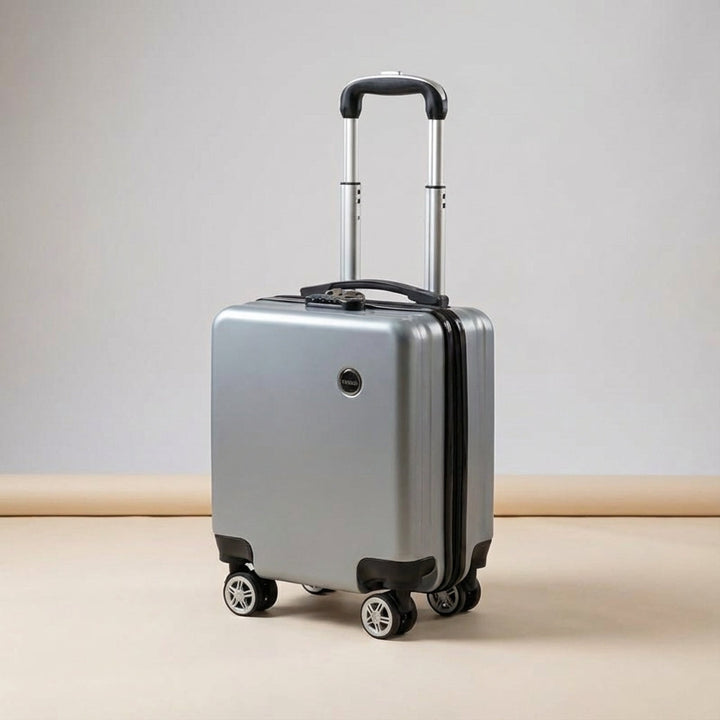 Moeiteloos reizen met deze lichtgewicht cabinekoffer, ideaal voor uw volgende vakantie.