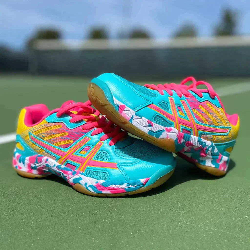 Paarse dynamische sportschoenen, lichtgewicht en ademend, ideale keuze voor comfort en stijl, perfect voor heren workout.