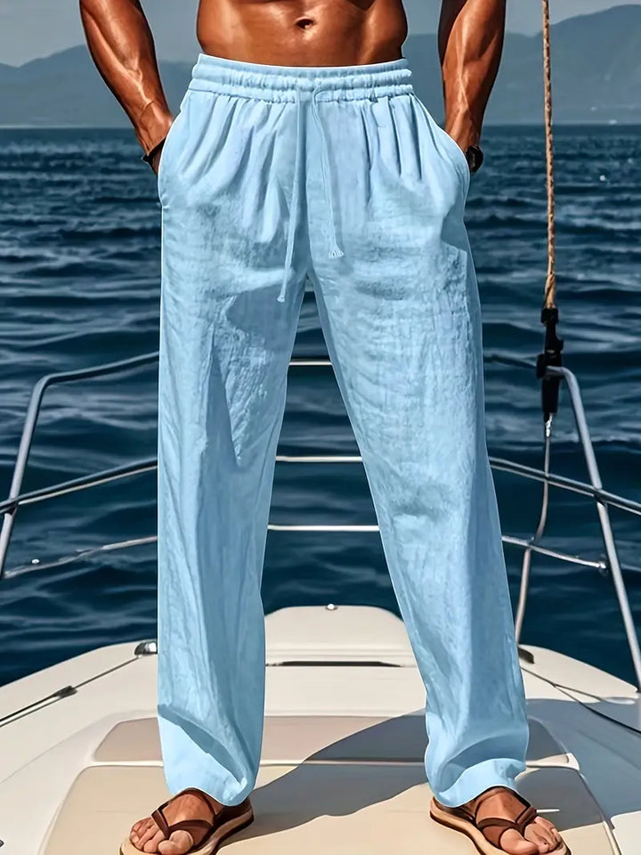 Luchtige linnen broek voor mannen met wijde pasvorm, ideaal voor zomerse stijl en elegant comfort.