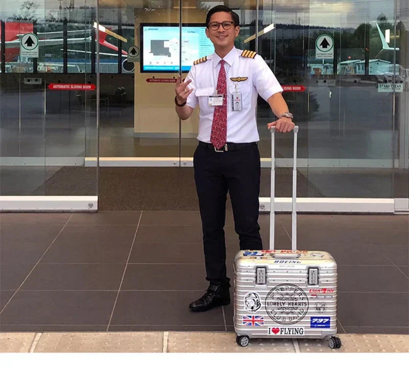 Sterke en stijlvolle aluminium hardcase reiskoffer voor unisex gebruik; duurzame bagage voor elke trip.