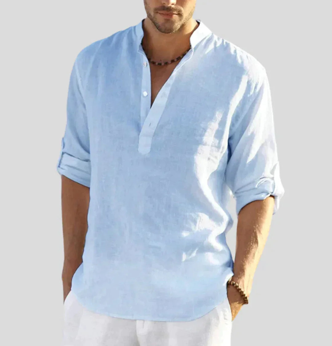 Casual gedragen Hugo linnen herenoverhemd, perfect voor een ontspannen maar stijlvolle weekendlook.