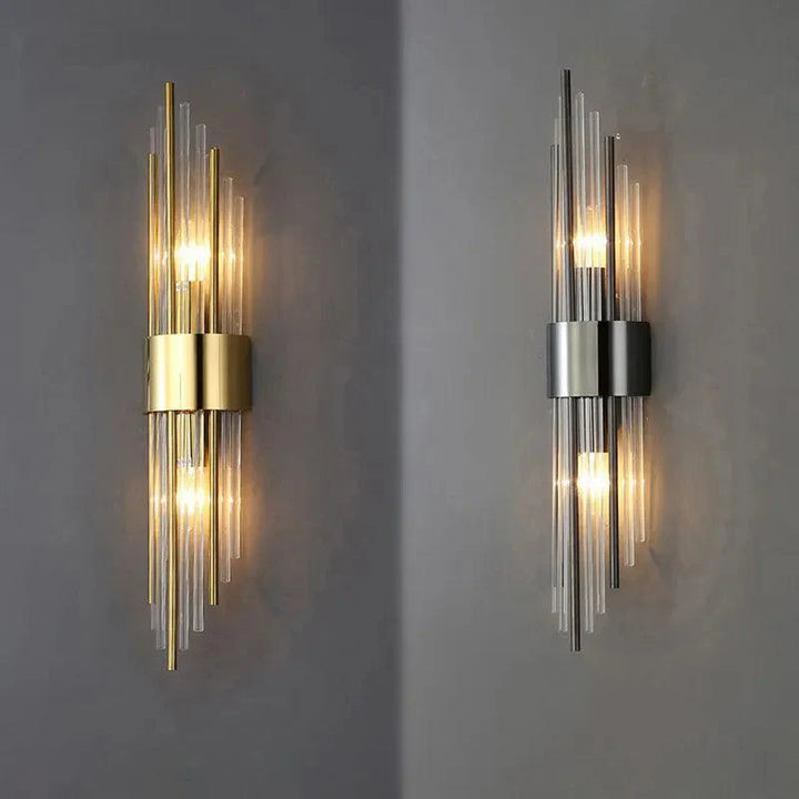 Luxe Kristallen LED Wandlamp Luméra, elegant design met sfeervolle verlichting voor modern interieur.