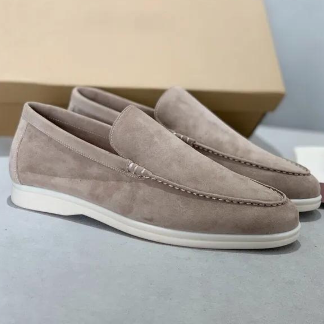Luxe suède heren loafers Arthur. Tijdloze instappers voor optimaal comfort en stijl.