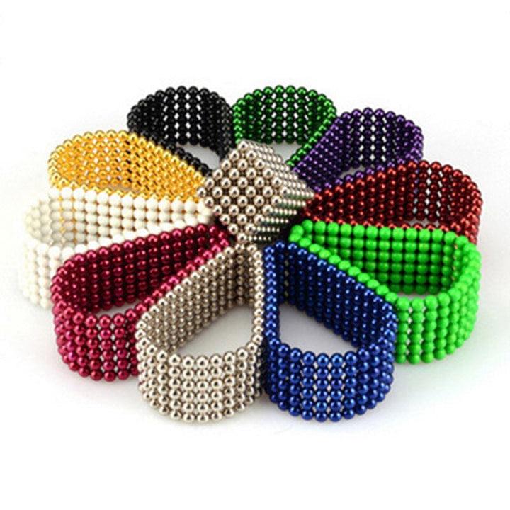 Magneetballen voor stressverlichting en uitdagende puzzelconstructies, ideaal voor jong en oud.