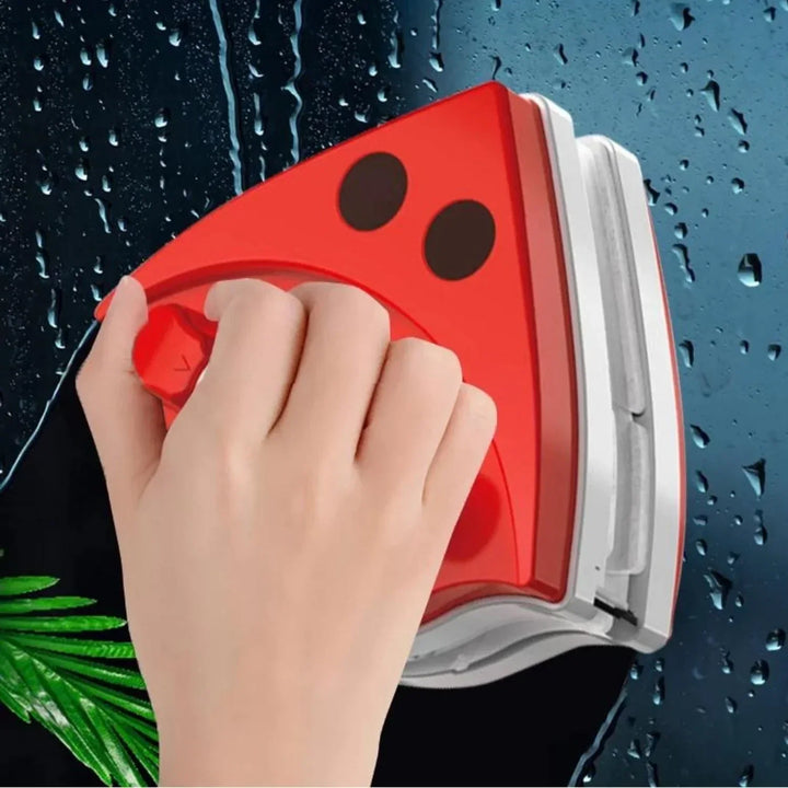 Efficiënte magnetische raamwisser, maakt beide zijden van het glas tegelijk schoon voor glanzende ramen.