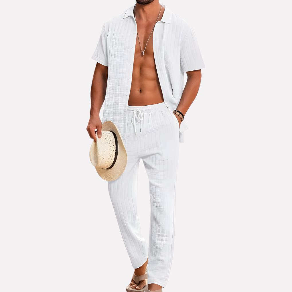 Ademende tweedelige strandoutfit voor mannen AM1. Ideale herenkleding voor zomer en ontspanning.