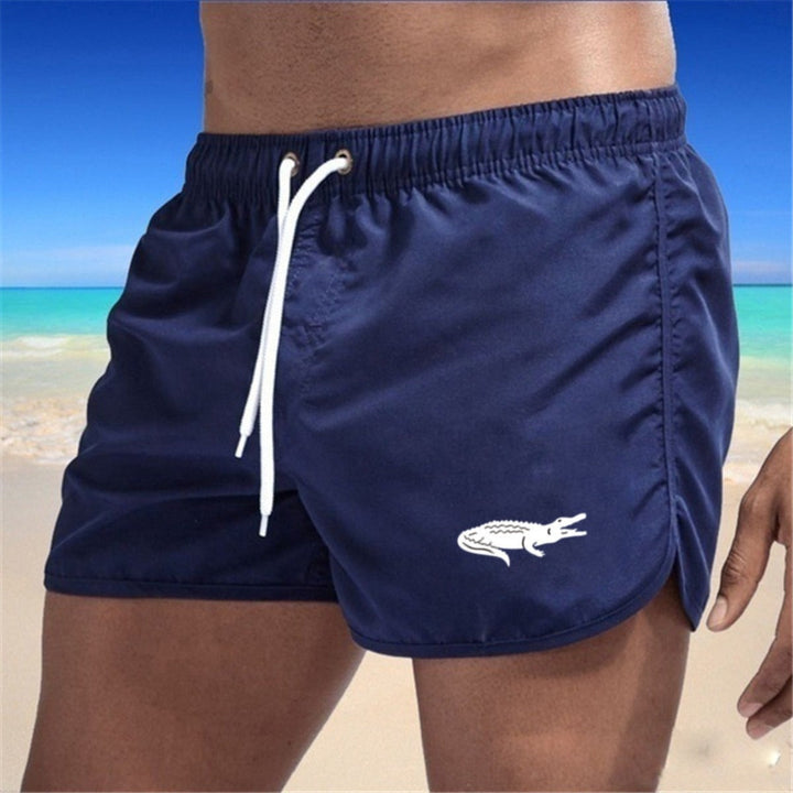 Dames multikleurige sportshorts voor strandactiviteiten, gemaakt van lichte, elastische stoffen met een veelzijdig, opvallend design.